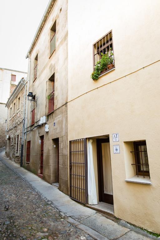 Apartamento Adarve Caces Exterior foto